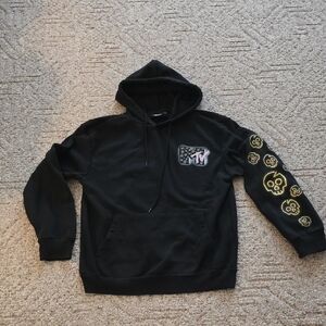 Medium Cute MTV Graphic Hoodie With Skull And Lightning Bolt Details